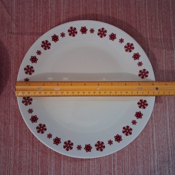 Corelle Holiday "RUDOLPH" 2 Dinner & 4 Appetizer Plates RED REINDEER & SNOWFLAKE - Picture 3 of 5